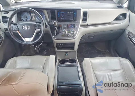 2016 Toyota Sienna Xle z USA, uszkodzony, nr VIN 5TDDK3DC0GS141157